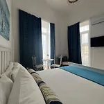 Centro Exclusive Sea View 萨莱诺