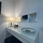 Centro Exclusive Sea View 萨莱诺