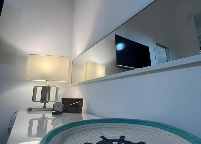 Centro Exclusive Sea View Apartment