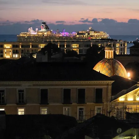 Centro Exclusive Sea View Apartamento *
