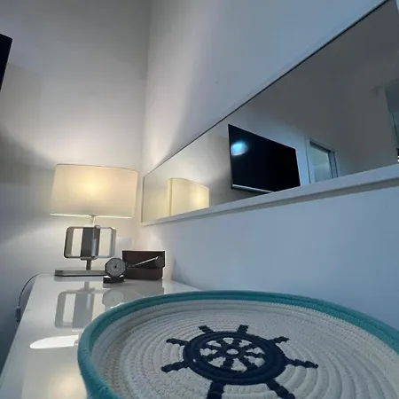 Centro Exclusive Sea View Apartment